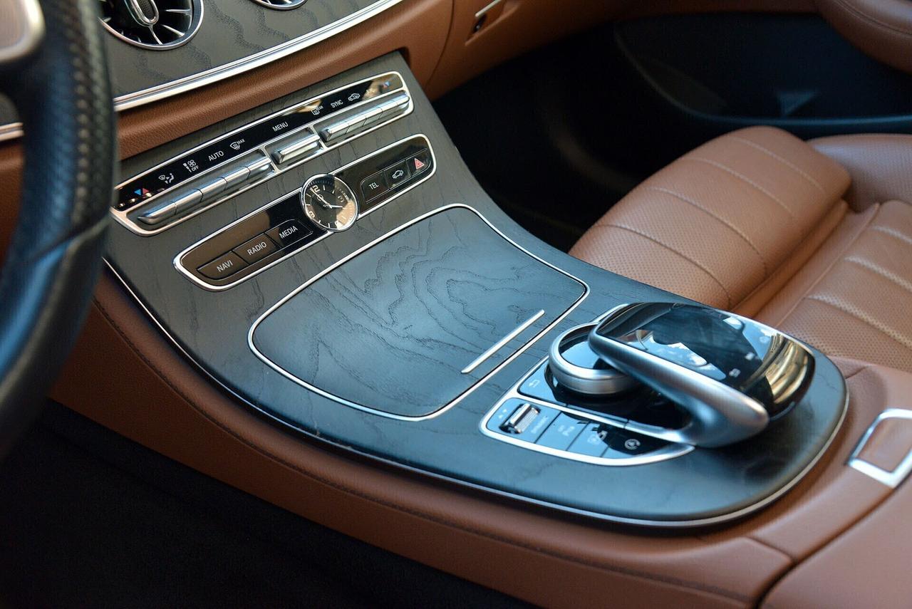 Mercedes-benz E 220 d 4Matic Premium Plus