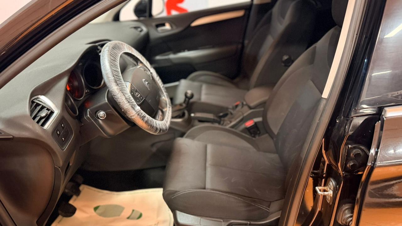 Citroen C4 1.4 VTi 95 Attraction