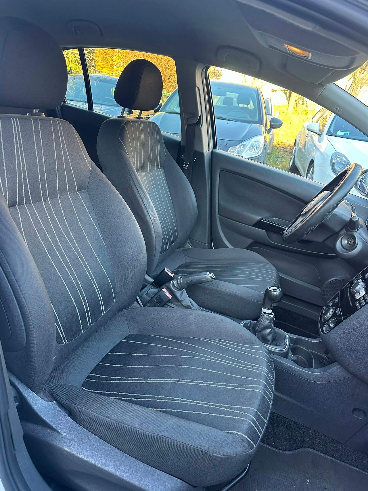 Opel CORSA 1.2 5P COSMO KMCERT NEOPAT UNICOPR