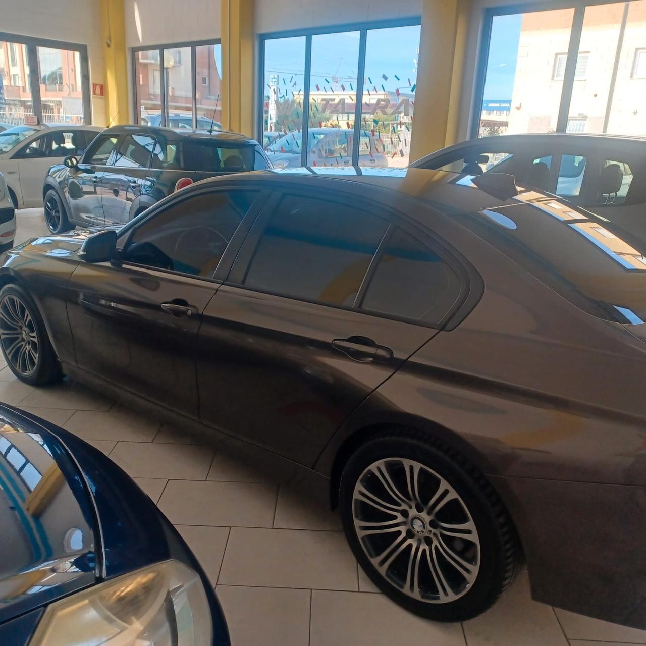 STUPENDE BMW SERIE 3 2.0 TDI AUTOMATICA