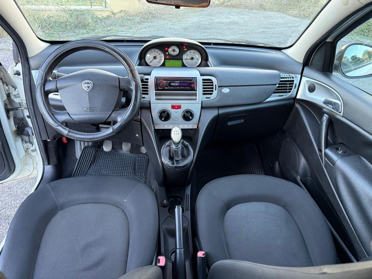 Lancia Ypsilon 1.2 69 CV 5 porte GPL Ecochic Gold