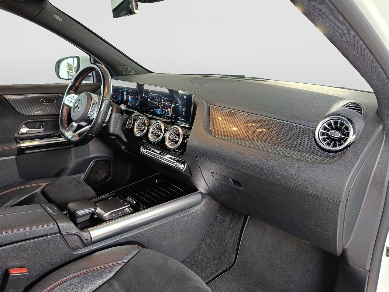 Mercedes-Benz GLA-H247 2020 - GLA 200 d Premium auto