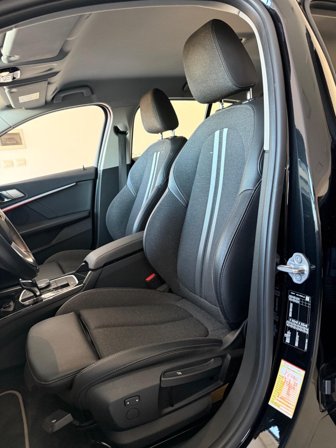 Bmw 118 d SPORT CON APPLE CARPLAY,VIRTUAL COCKPIT,NAVI,FULL LED,AZIENDALE BMW,KM CERTIFICATI