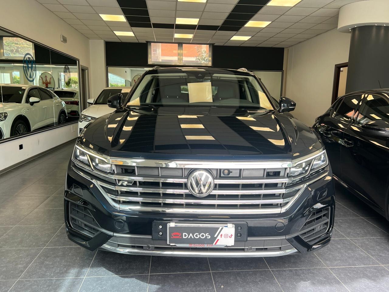 Volkswagen Touareg R LINE 3.0 V6 TDI 286 CV SCR