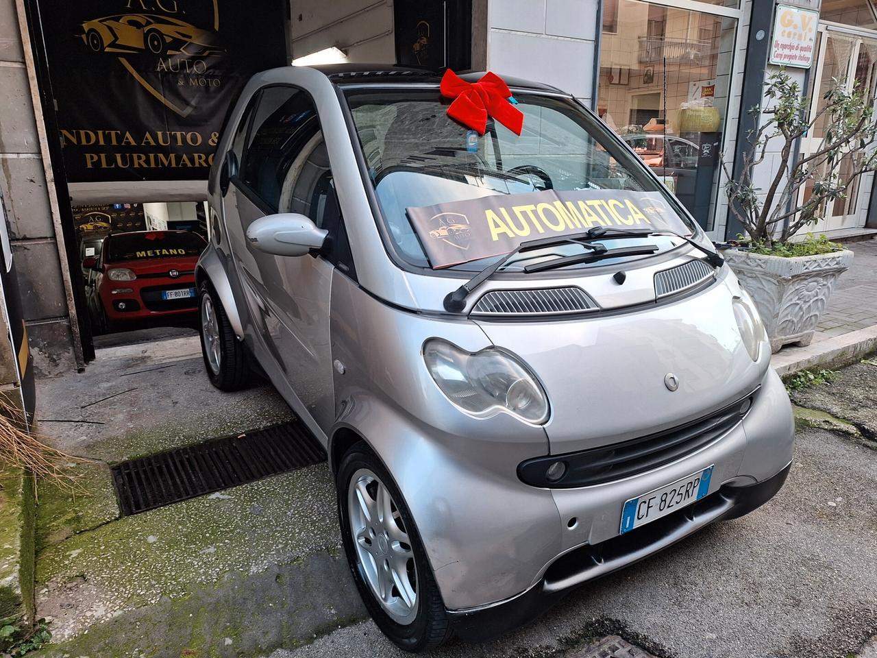 Smart 700 city-coupé pure (45 kW)