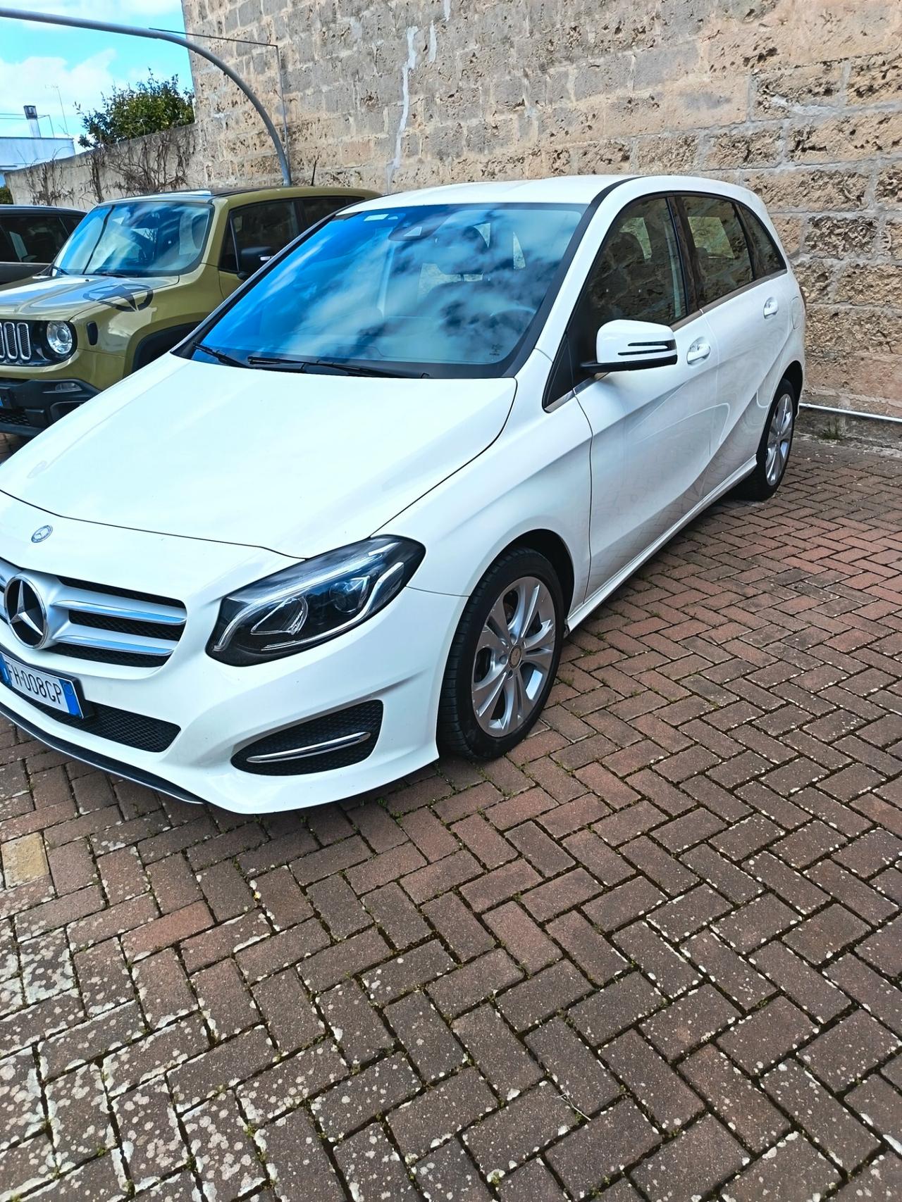 Mercedes-benz B 200 d Automatic 4Matic Executive