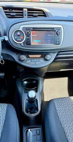 Toyota Yaris 2011 5p 1.0