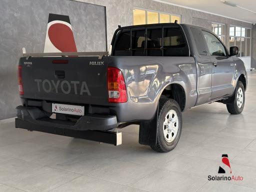 Toyota Hilux Extra Cab Hilux 2.5 extra cab SR 140cv my11