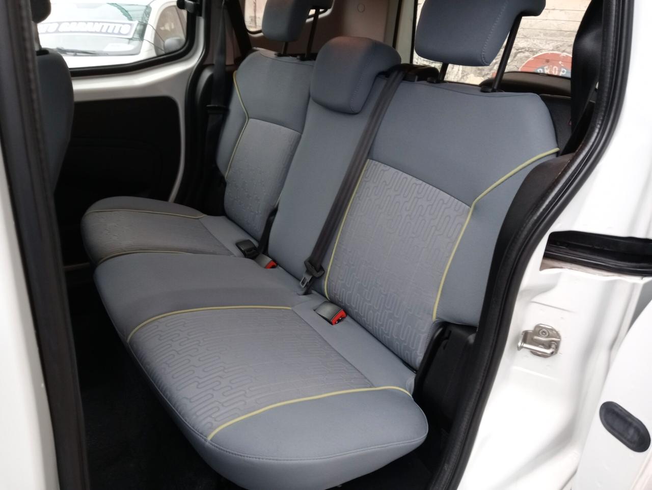 Peugeot Bipper Tepee 1.4 75CV Outdoor