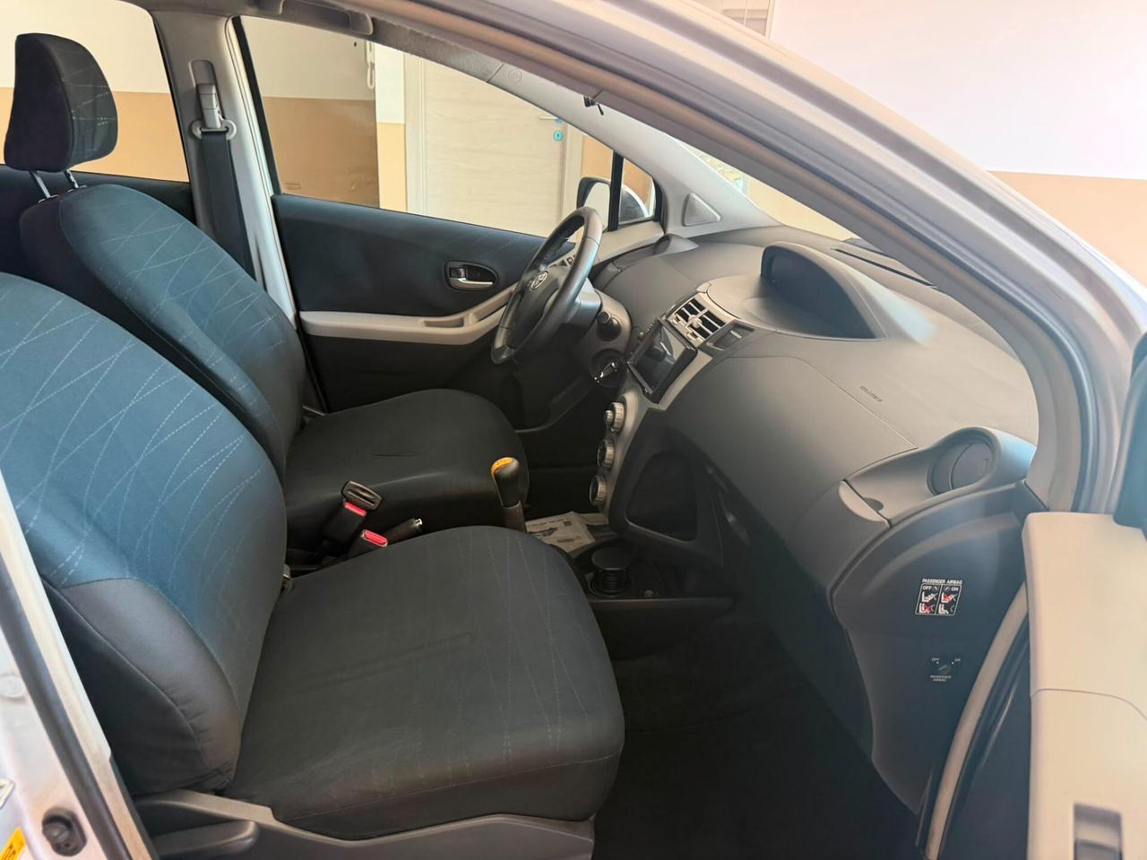 Toyota Yaris 1.4 D-4D 5 porte Sol