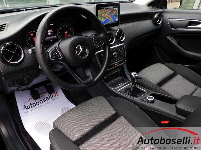 MERCEDES-BENZ GLA 200 180 BUSINESS 122CV,NAVIGATORE,LEDHD, RETROCAMERA