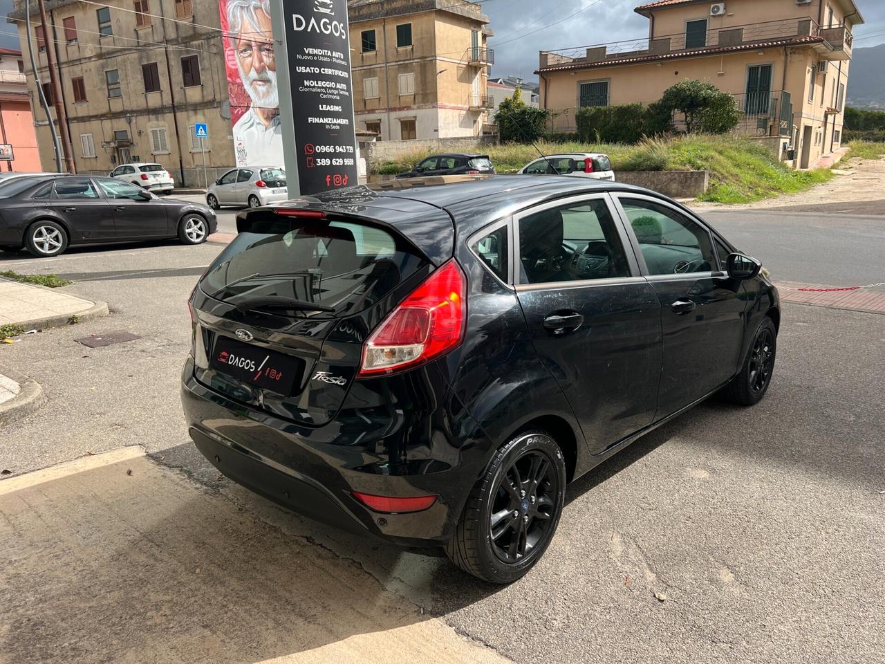 Ford Fiesta 1.5 TDCi 75CV 5 porte Titanium