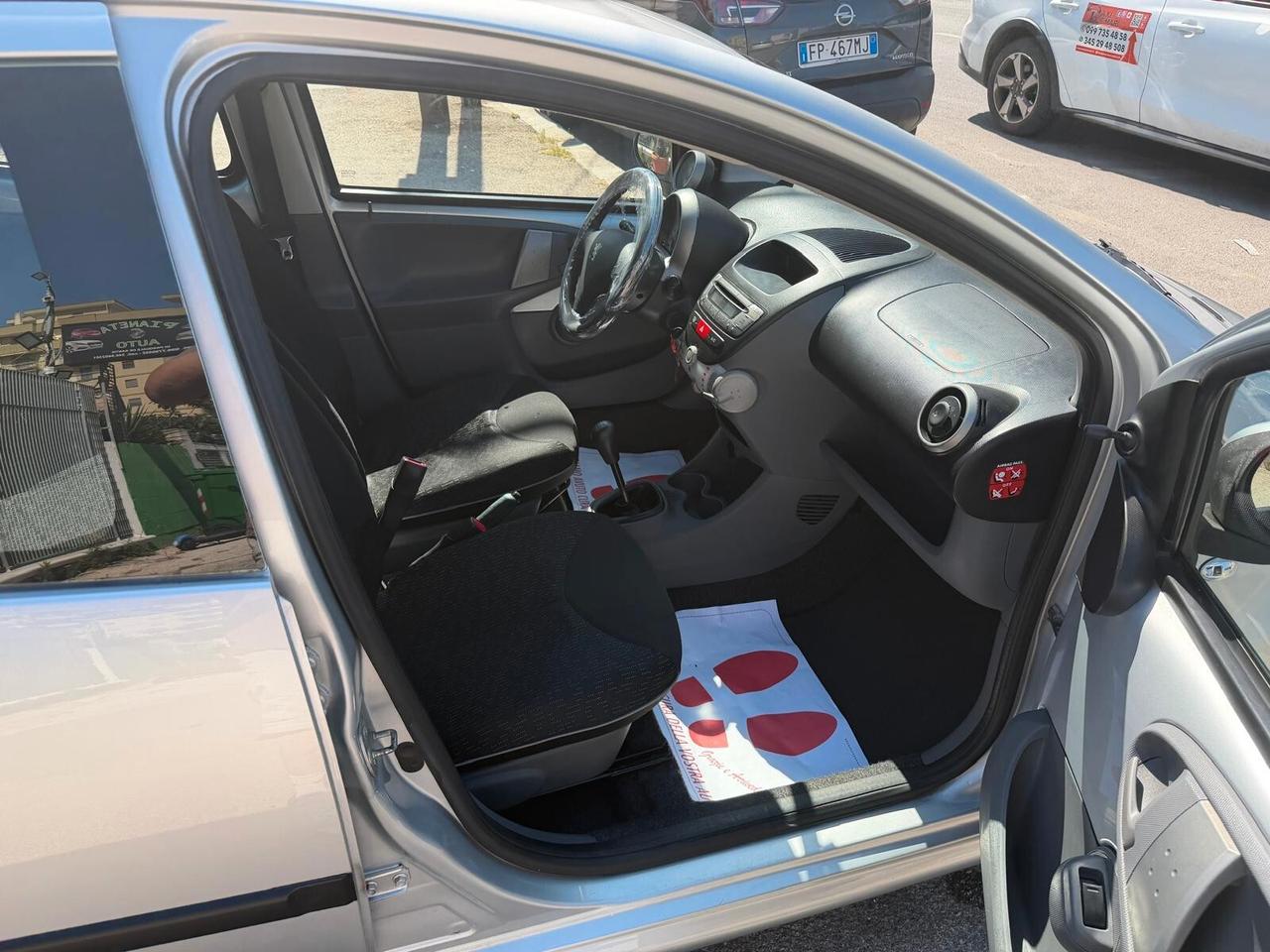 Peugeot 107 1.0 68CV 5p. Access