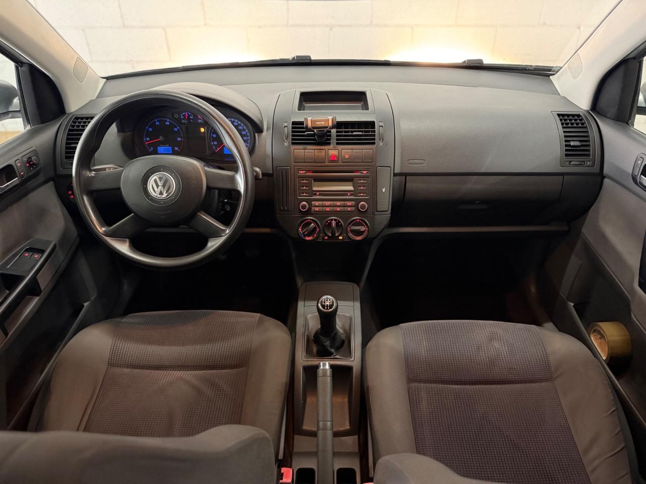 Volkswagen Polo 1.4/75CV 16V 5p. Sportline