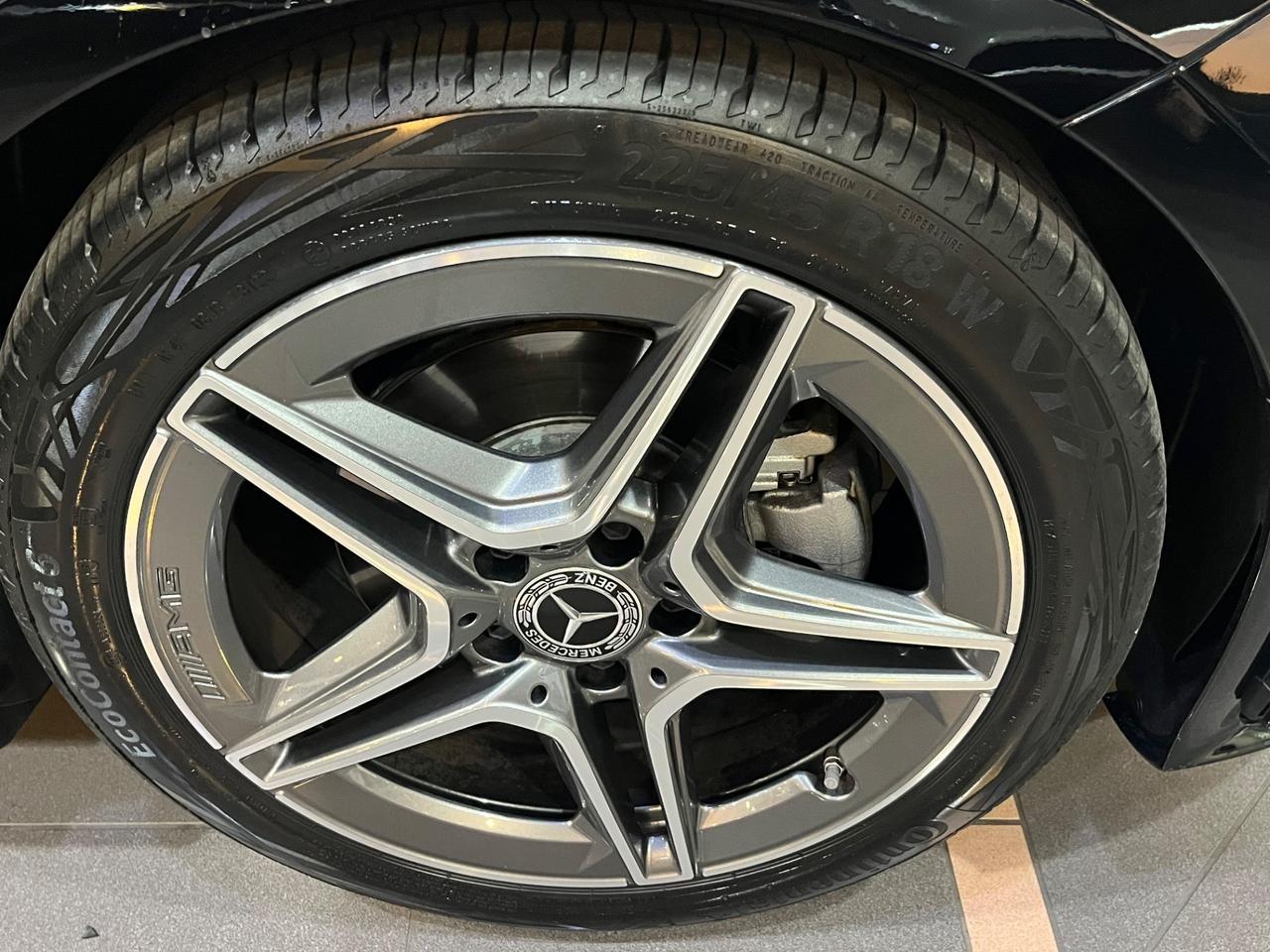 Mercedes CLA 200 d Automatic Premium 12.000 KM