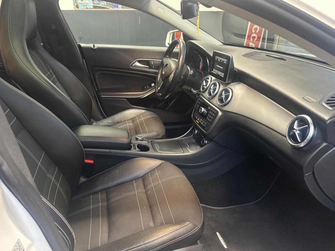 Mercedes-benz A 220 A 220 CDI Automatic Premium