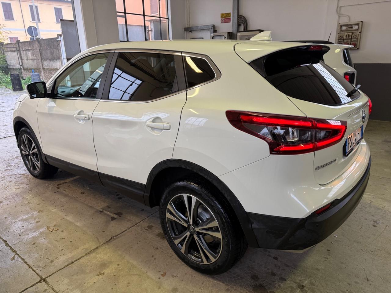 Nissan Qashqai 1.5 dCi N-Connecta