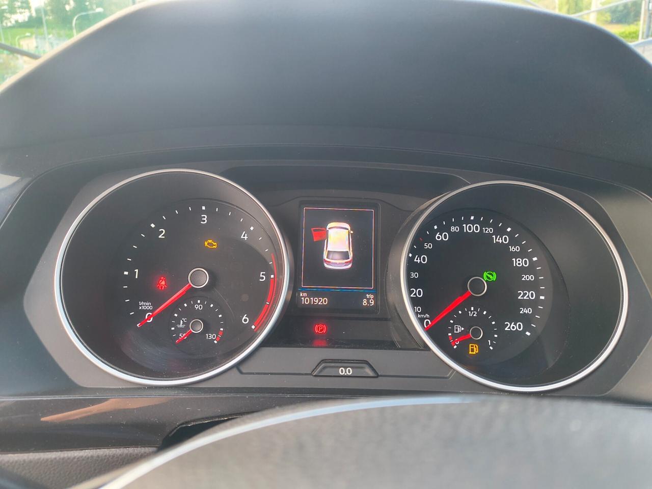 Volkswagen Tiguan 2.0 TDI SCR DSG 4MOTION Business