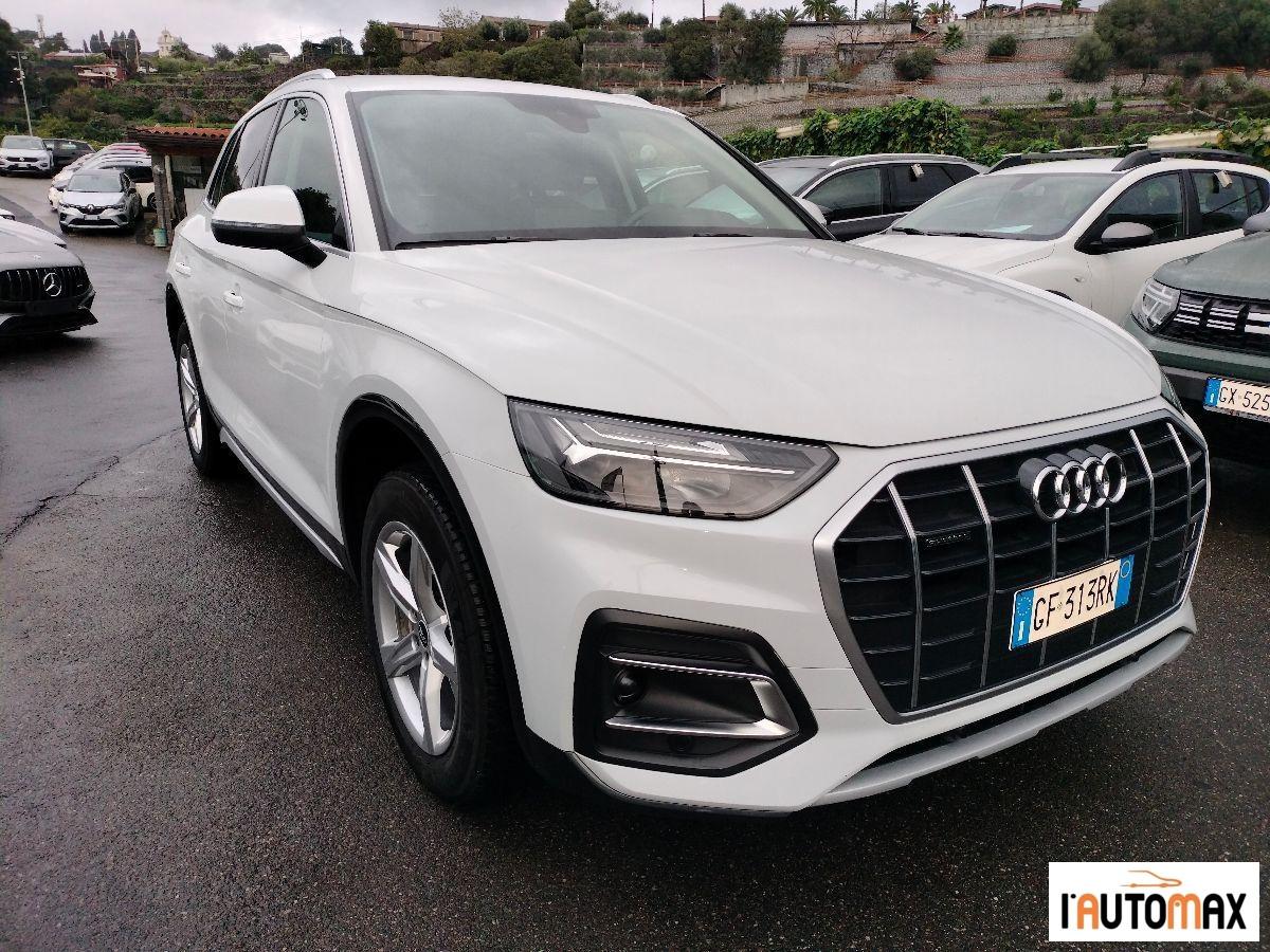 AUDI - Q5 40 2.0 tdi mhev 12V Business Advanced quattro s-tronic