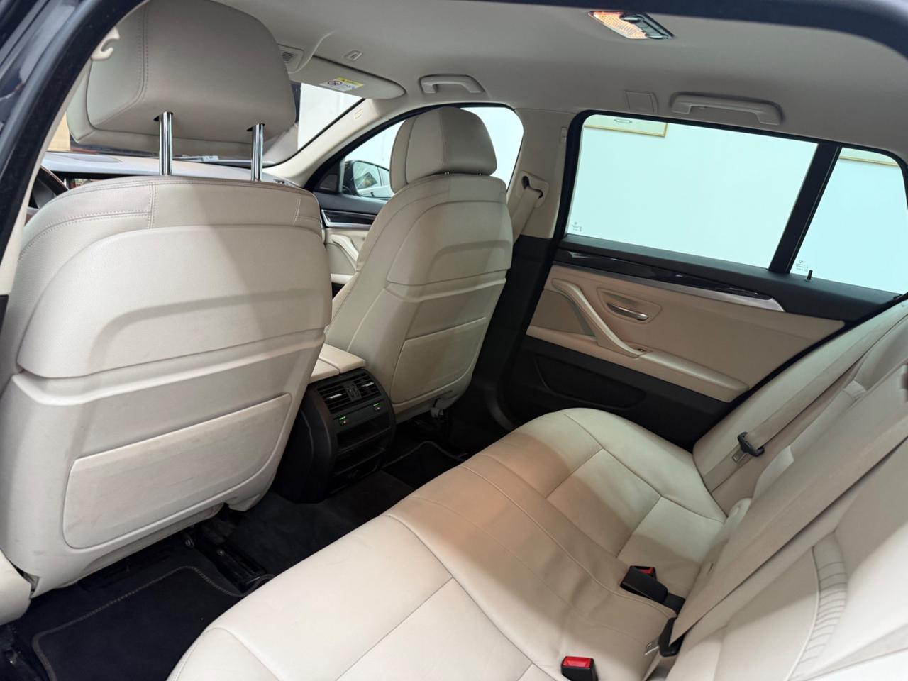 Bmw 520 Luxury TURING EURO 6