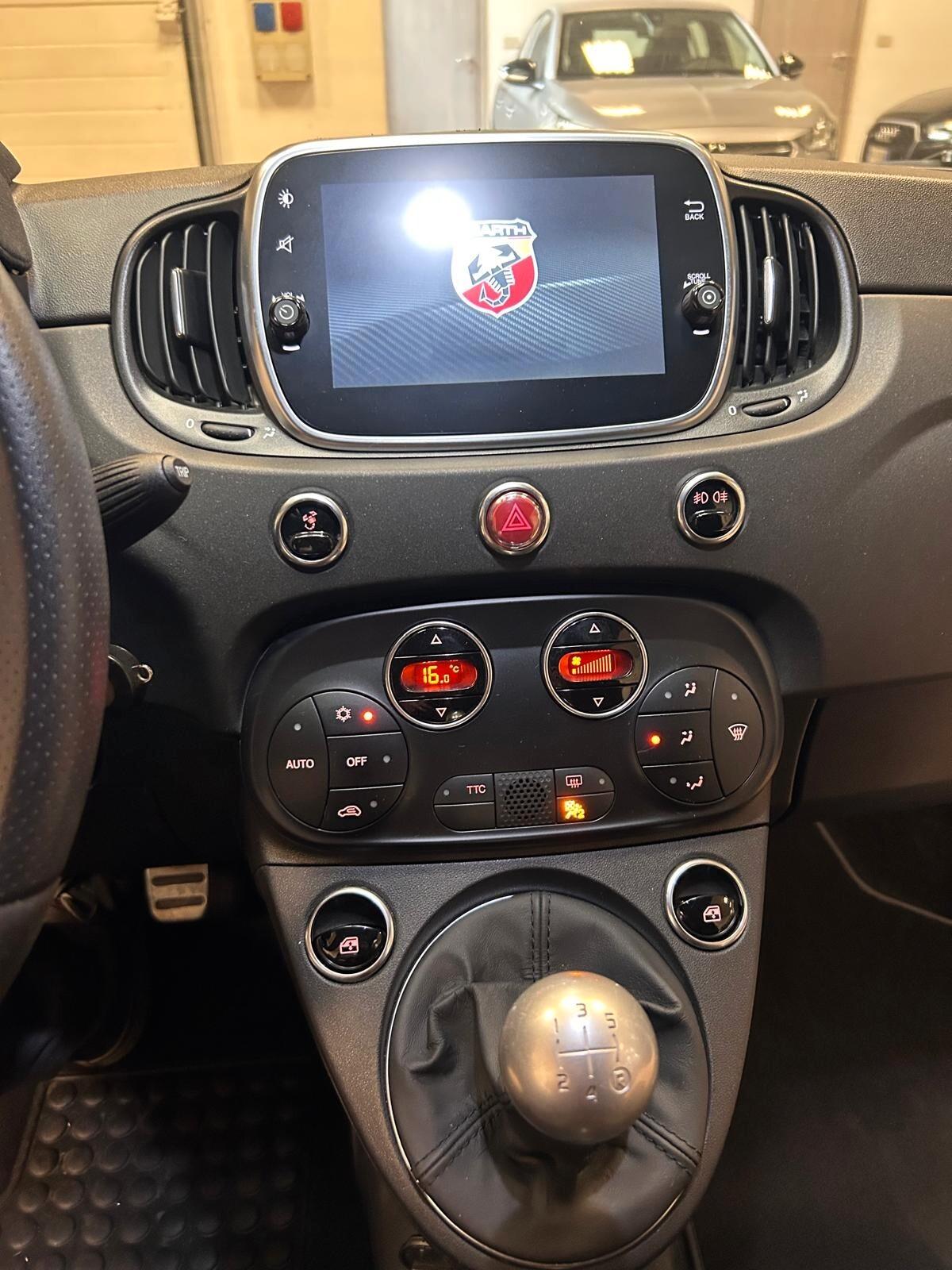 Abarth 595 1.4 Turbo T-Jet 180 CV Competizione