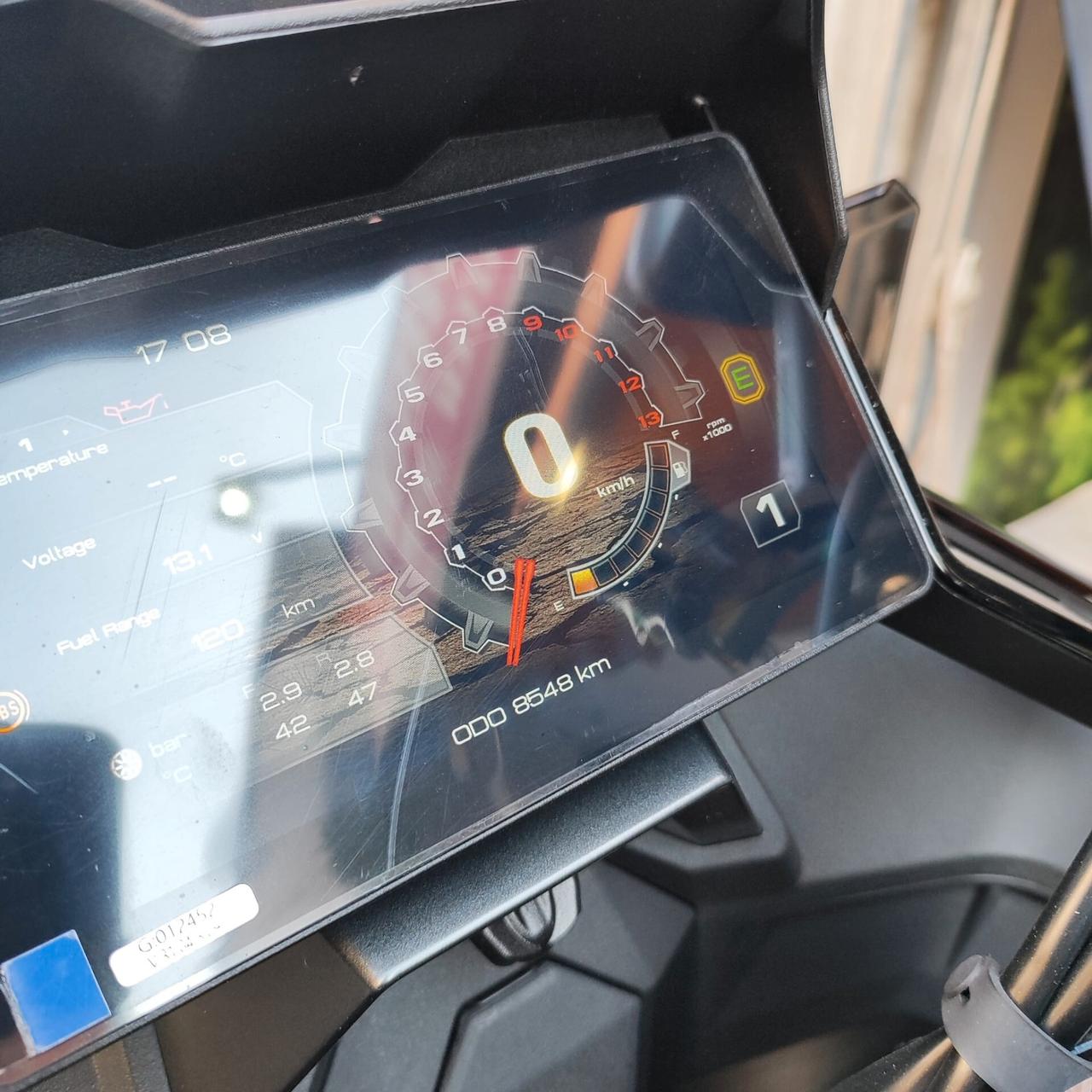 Zontes 703F 2025 – 8.500 km – 95 CV – Pari al nuovo