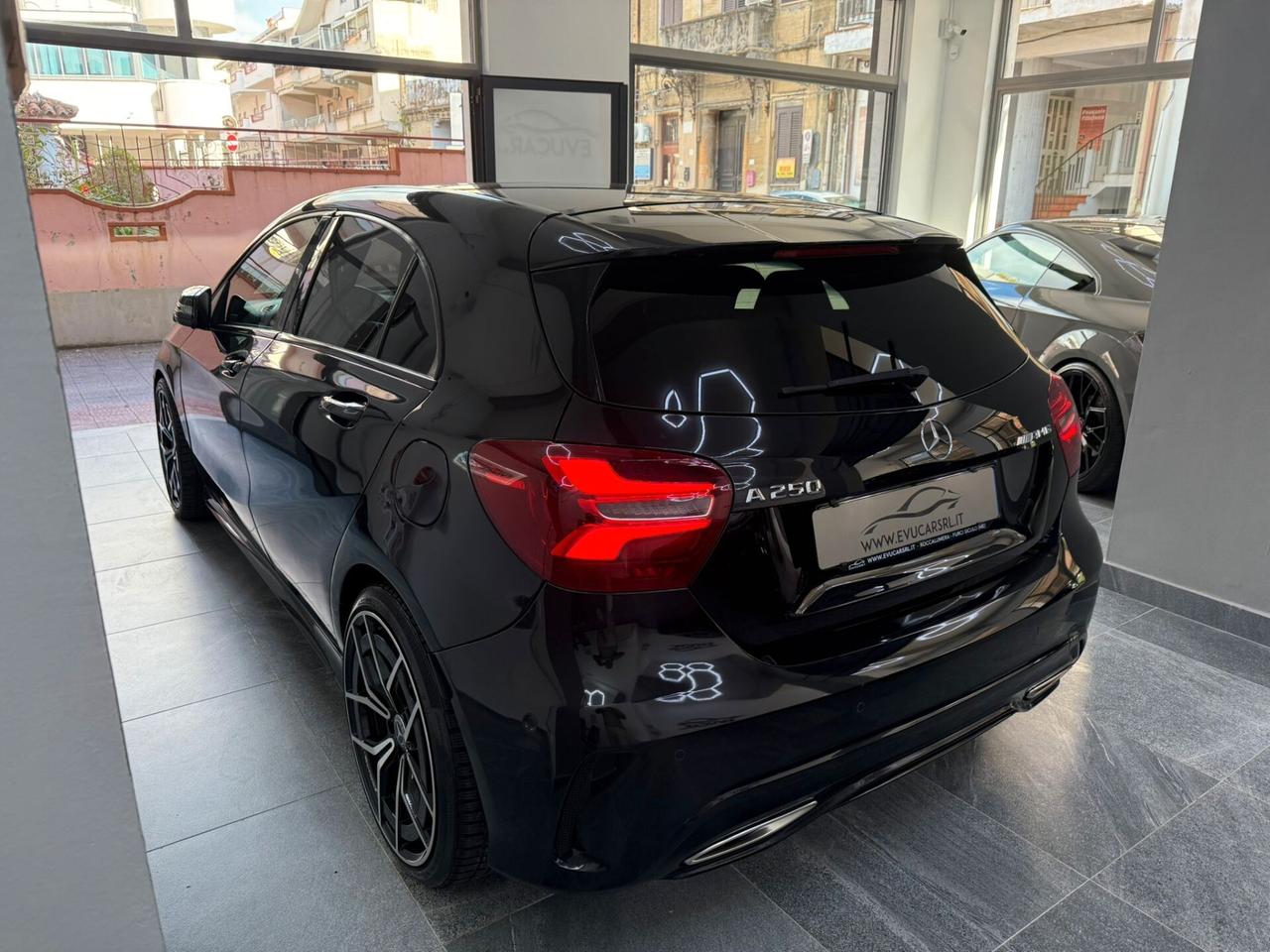 Mercedes-benz A 250 4Matic Automatic Premium