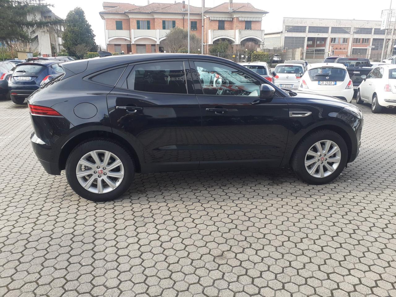 Jaguar E-Pace 2.0D 150 CV AWD R-Dynamic