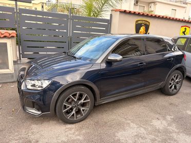 Audi A1 citycarver 30 TFSI S tronic Admired