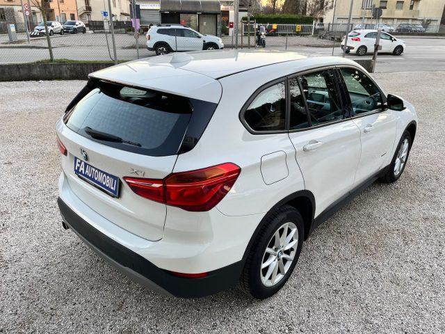 BMW X1 xDrive18d Advantage Autom.