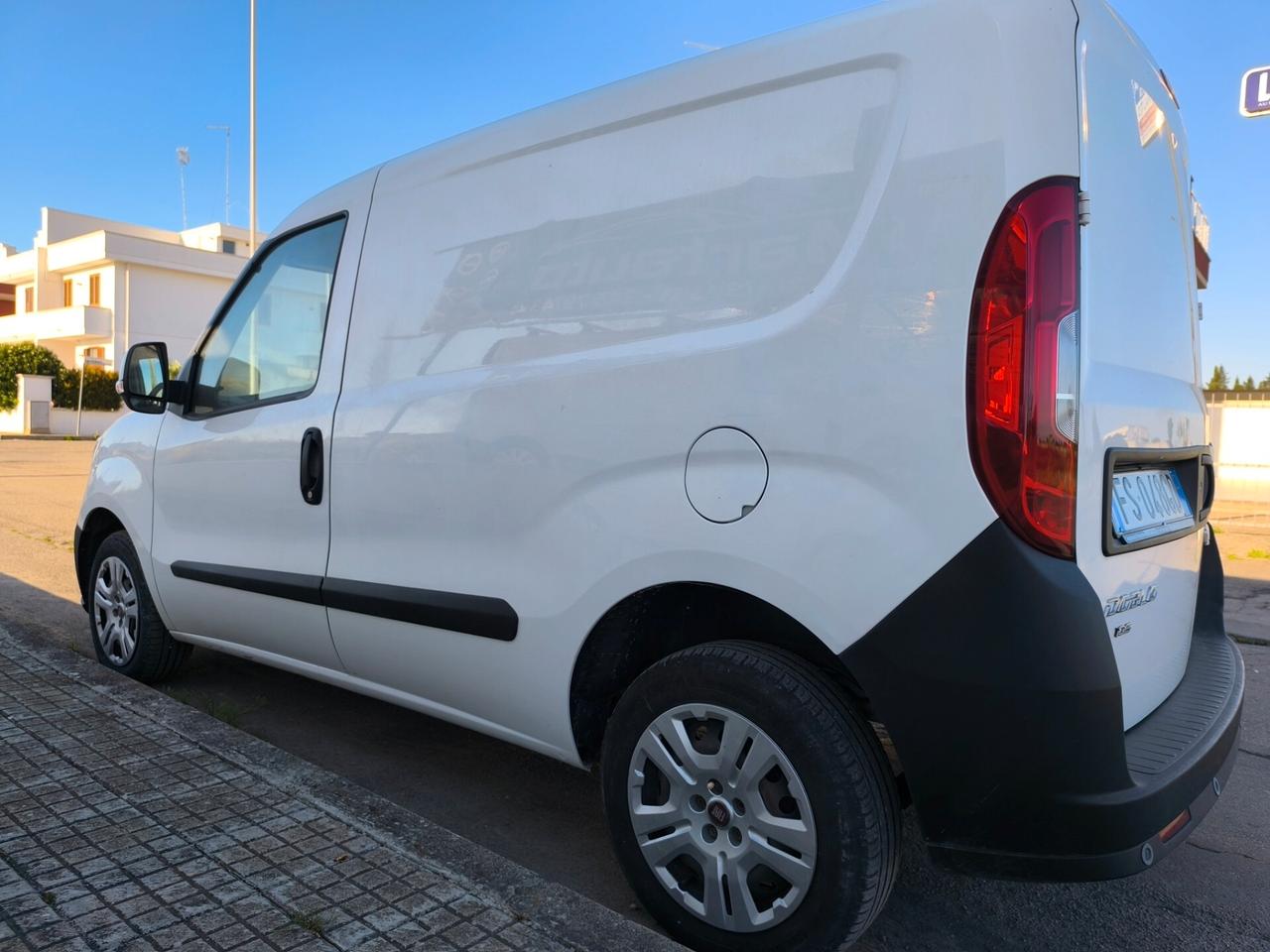 FIAT DOBLÒ 3 POSTI 1.6 DIESEL 08/2018 1 PROPRIETÀ NAVI/SENS.PARCHE