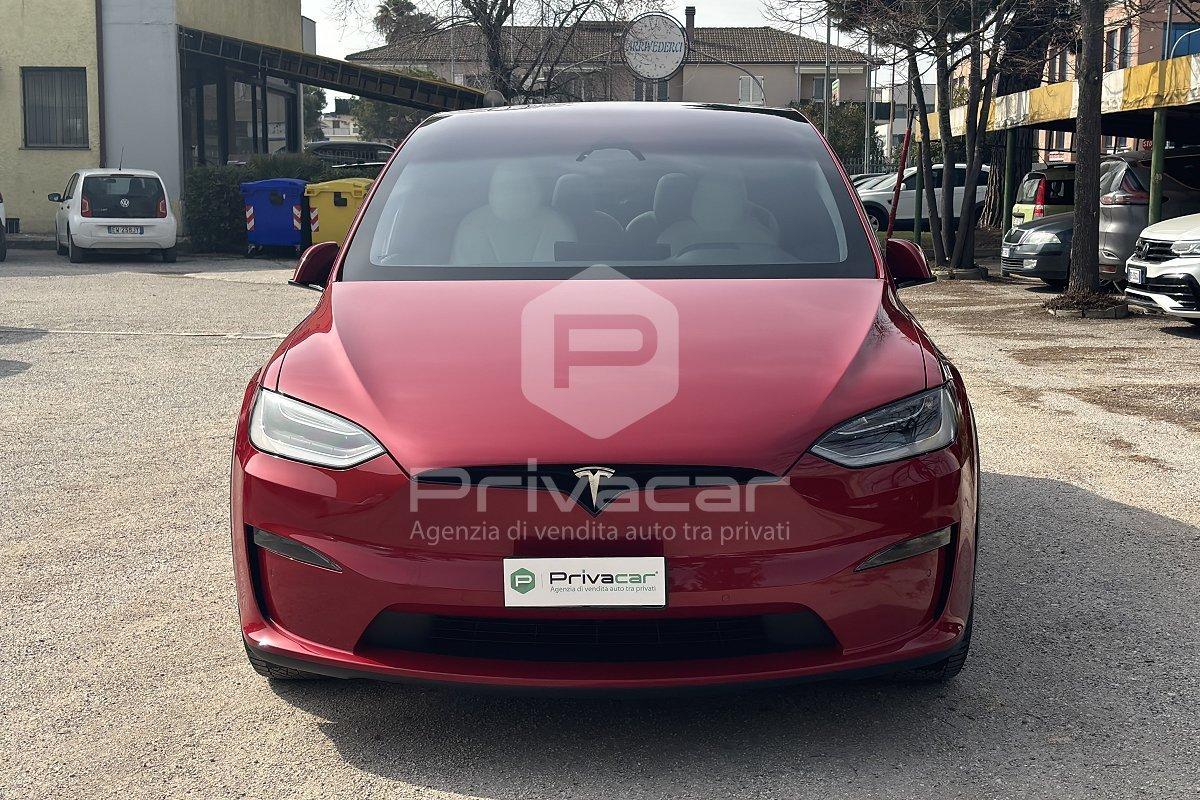 TESLA Model X Plaid