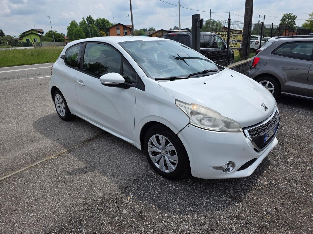 Peugeot 208 1.2 VTi 82 CV 3 porte Access