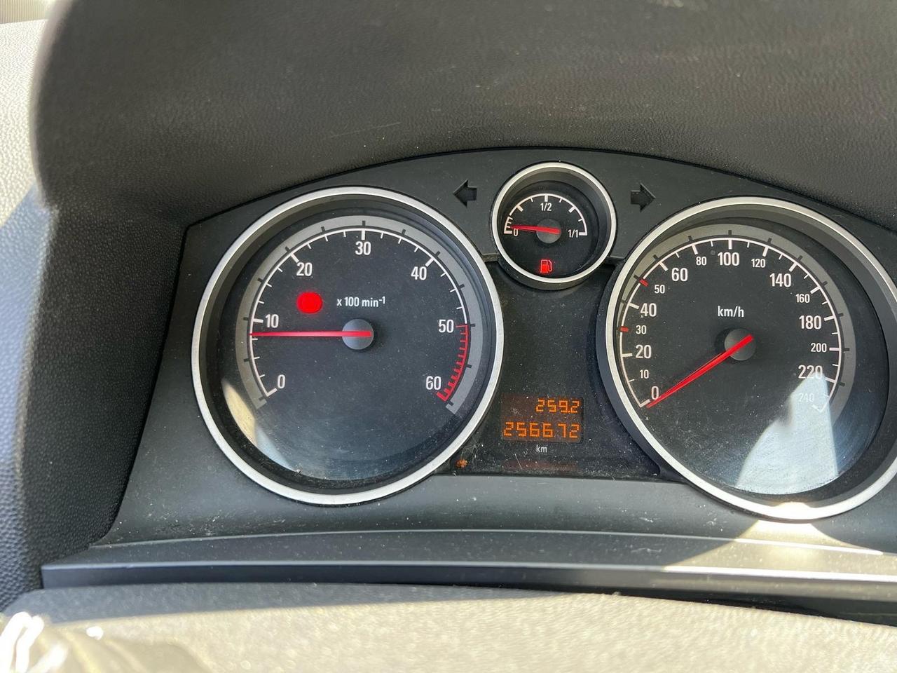 Opel Zafira 1.7 CDTI 110CV Enjoy 7 POSTI