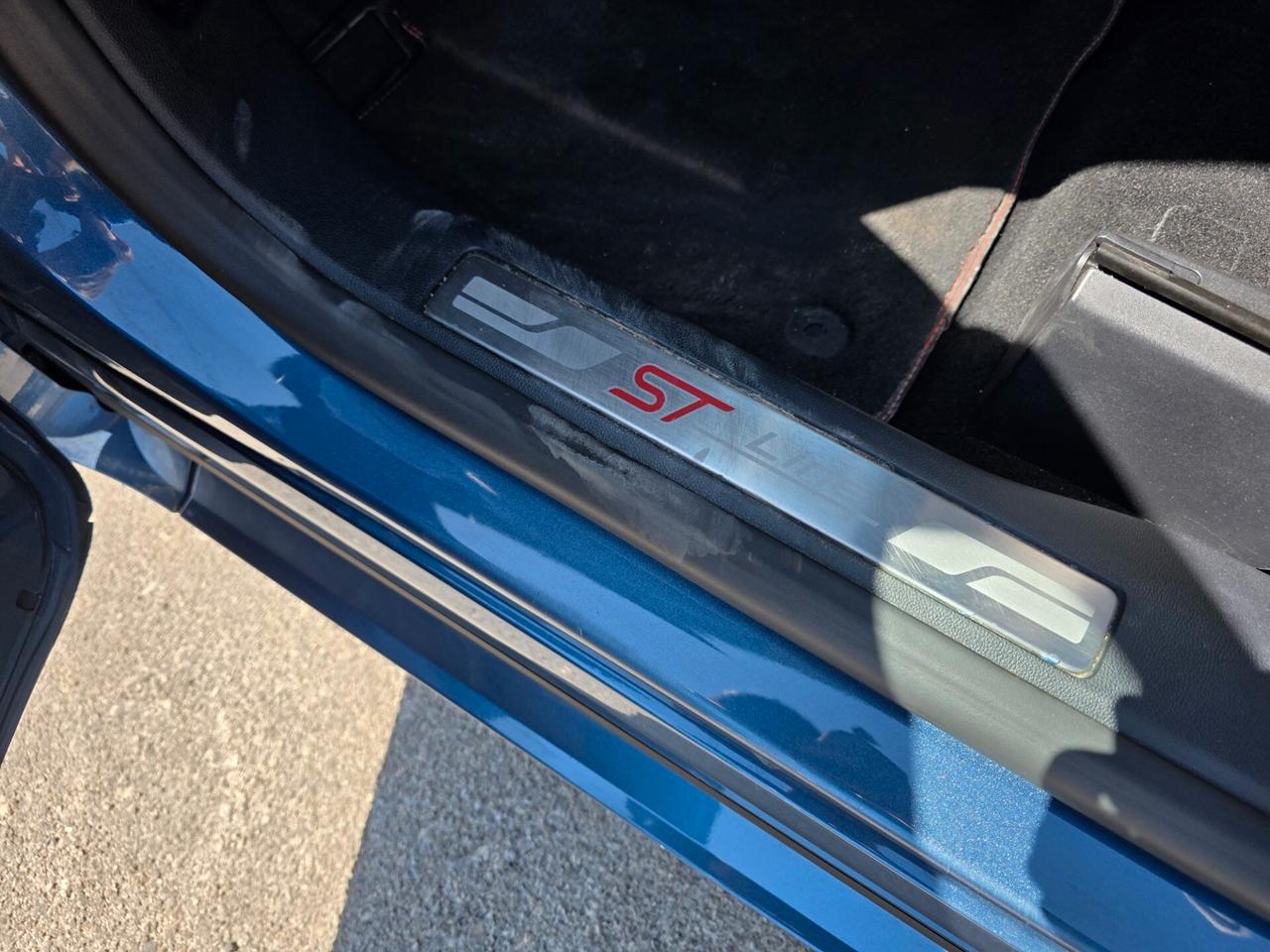 Ford Kuga 1.5 EcoBlue 120 CV aut. 2WD ST-Line