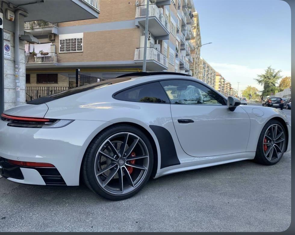 Porsche 992 992 coupe Carrera s 450 cv kreide