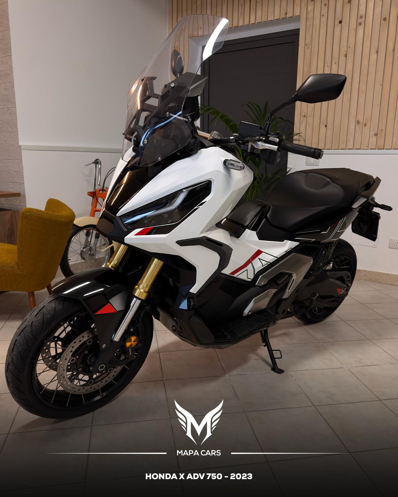 Honda X-ADV 750 sport