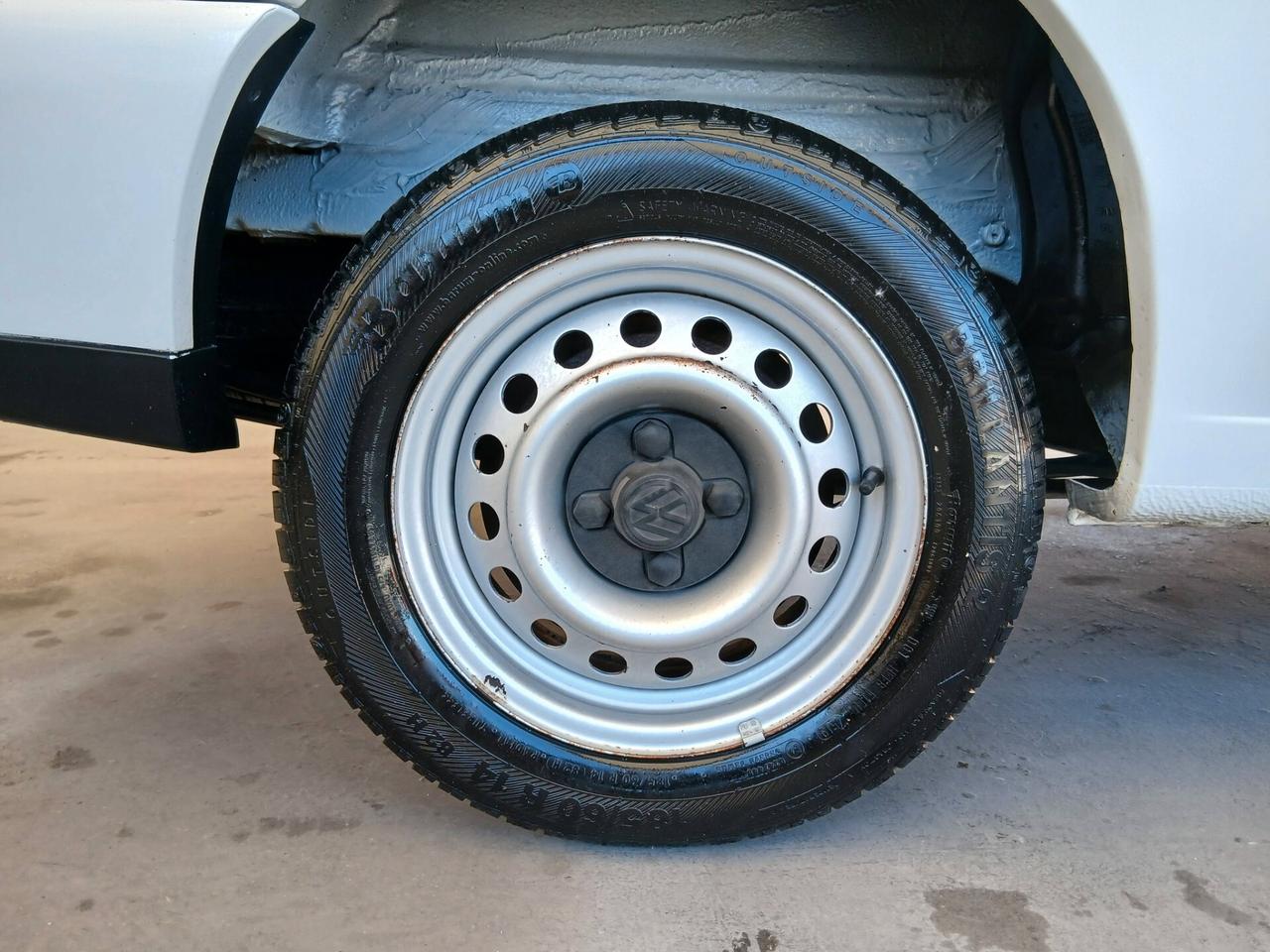 Volkswagen Caddy 1.9 SDI Van Vetrato 01