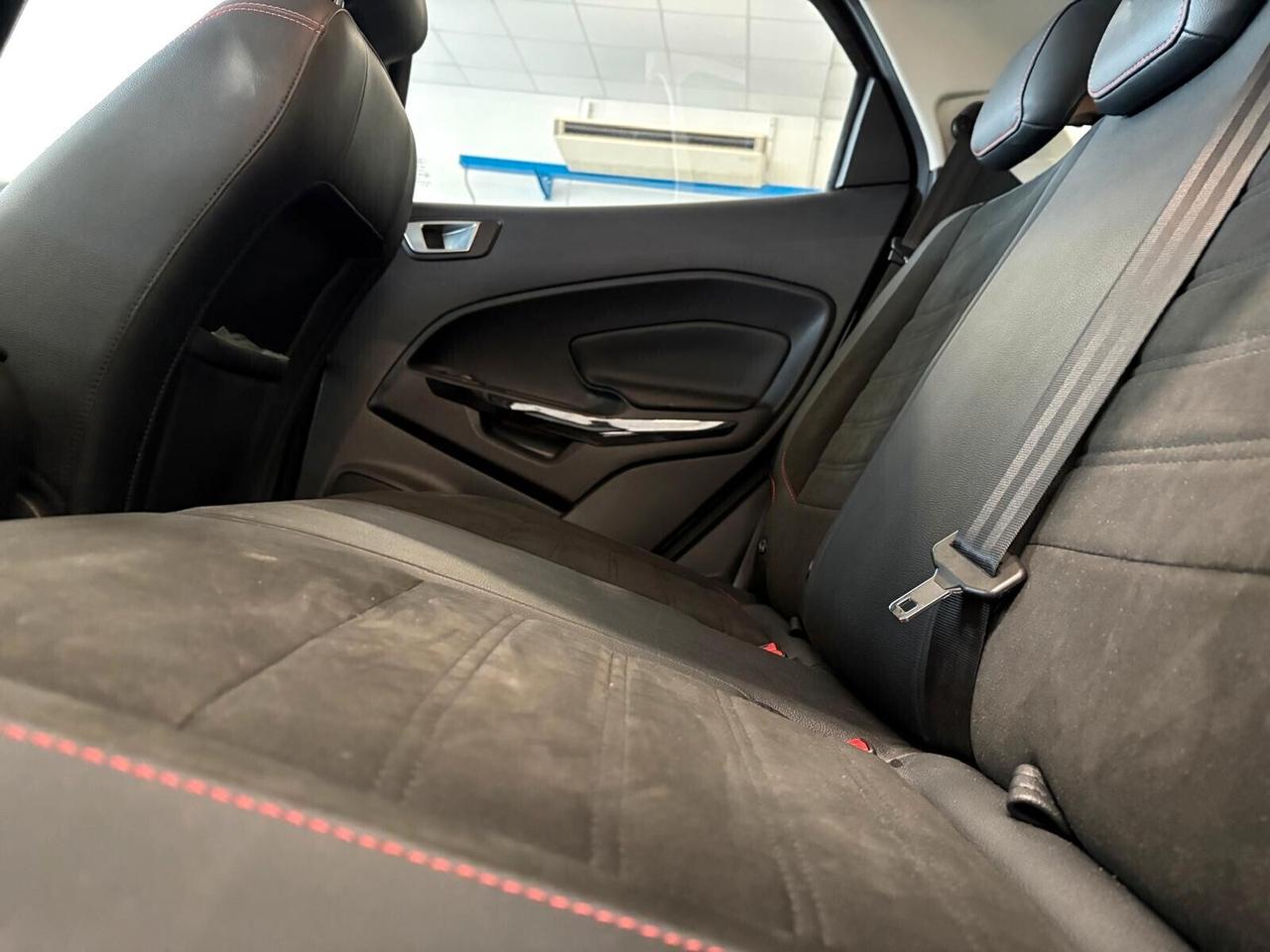 Ford EcoSport ST LINE Black Edition 1.0 EcoBoost 100 CV UNICO PR.