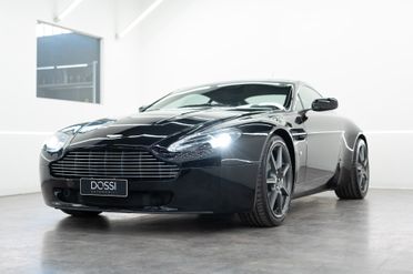 Aston Martin V8 Vantage Coupé--MANUALE--