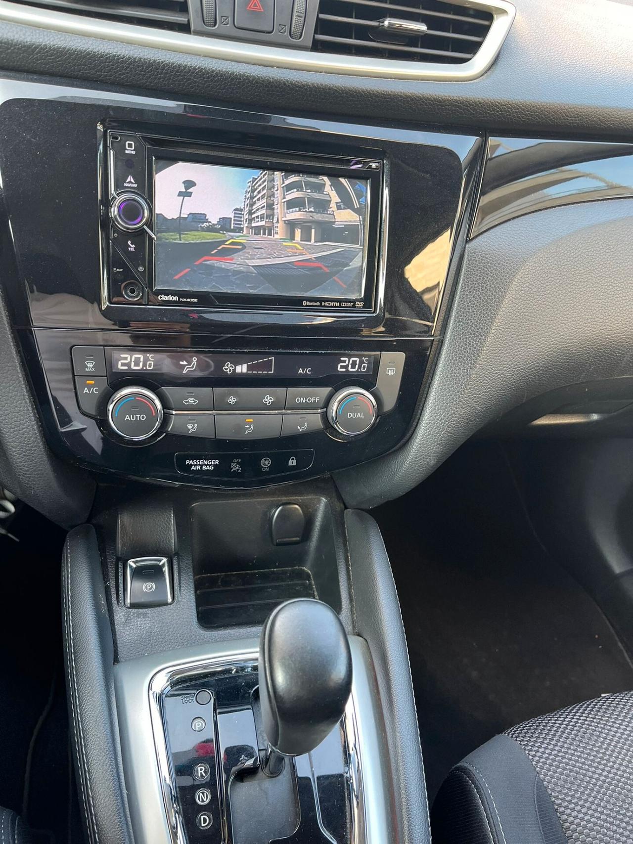 Nissan Qashqai 1.2 Acenta cambio automatico imm. 2017