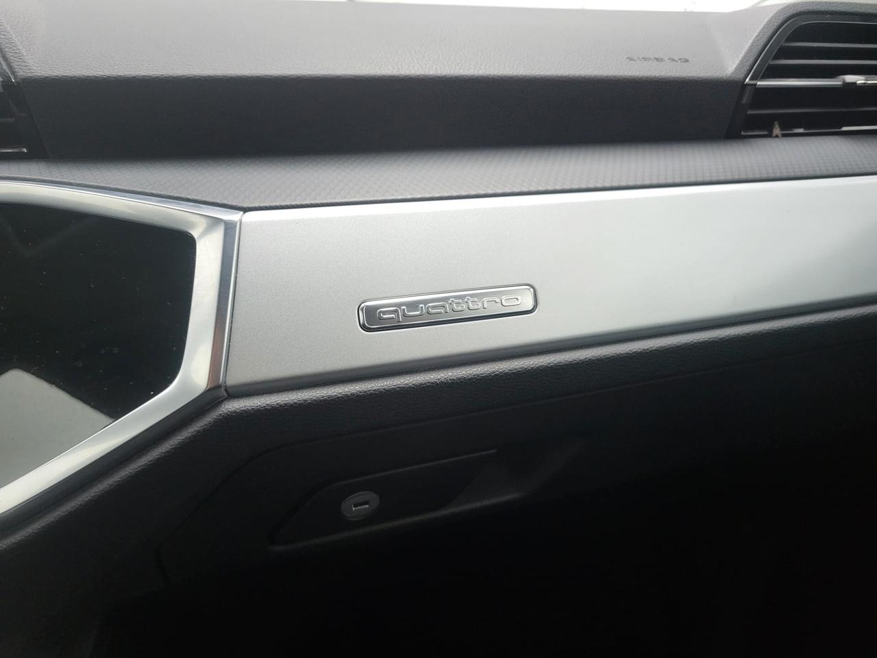 Audi Q3 35 TDI quattro S tronic line edition