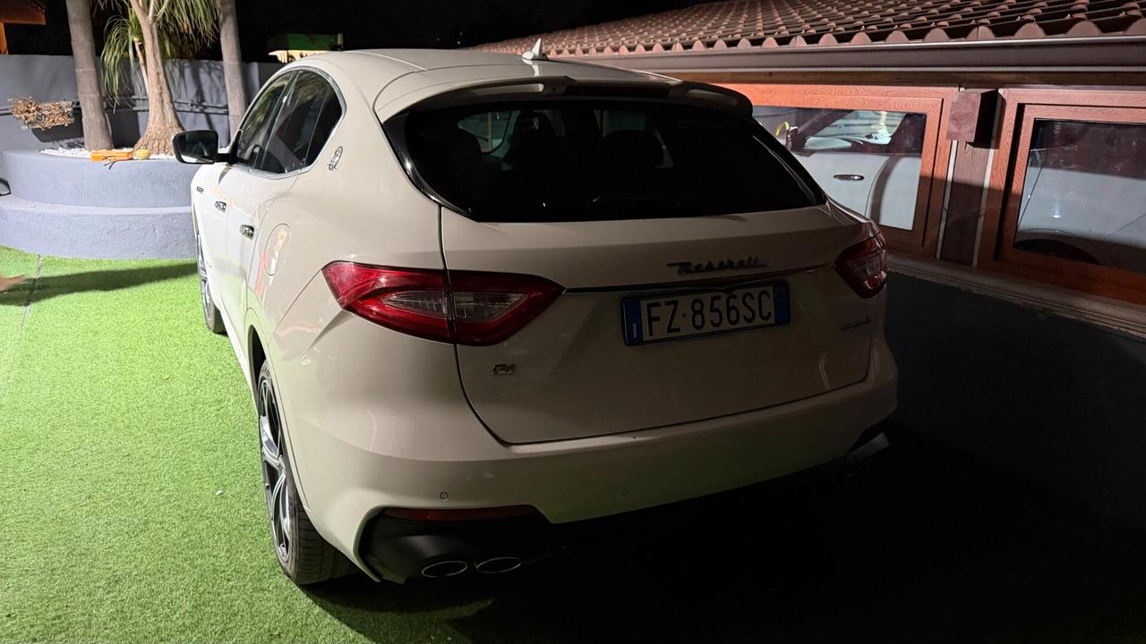 Maserati Levante 3.0 V6 Diesel AWD Gransport