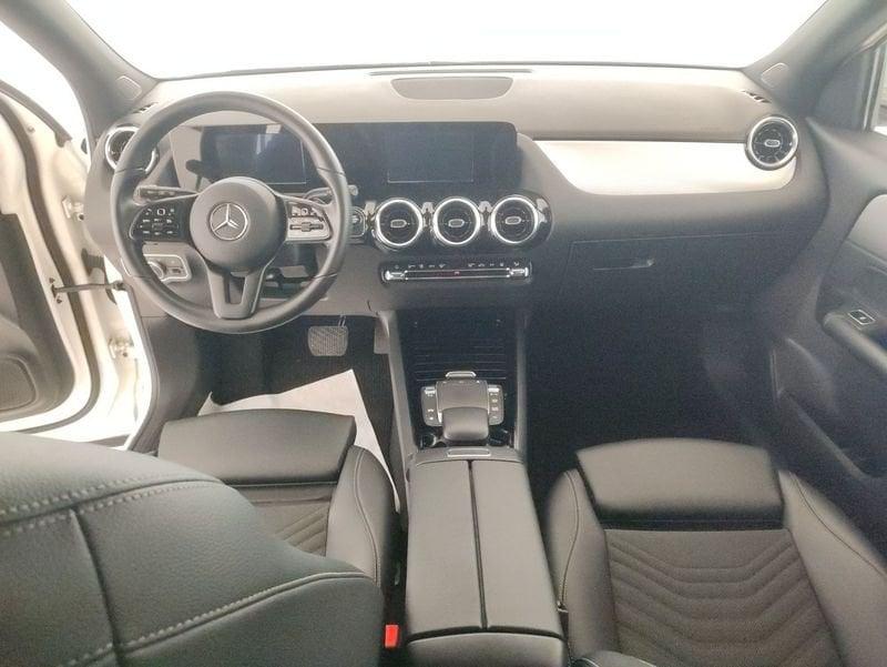 Mercedes-Benz GLA GLA-H247 2020 Benzina 250 e phev (eq-power) Business Extra auto