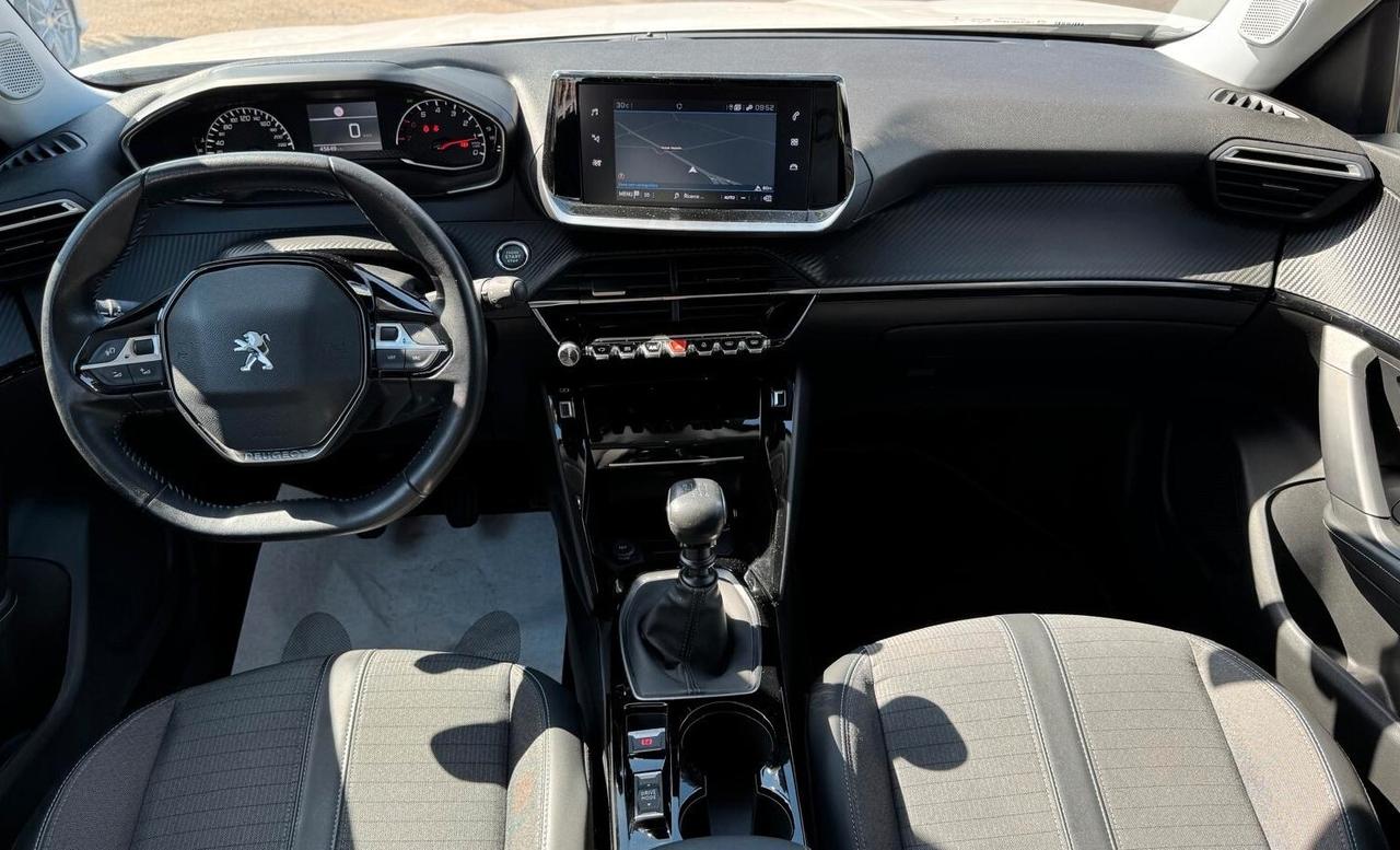 Peugeot 2008 PureTech 100 S&S Allure Pack