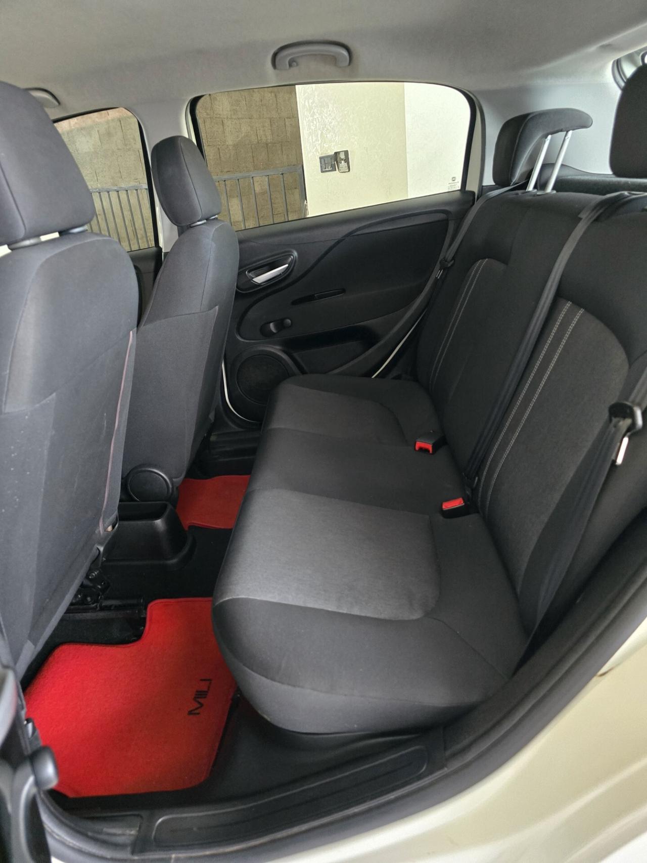 Fiat Punto 1.3 MJT II 75 CV 5 porte Lounge