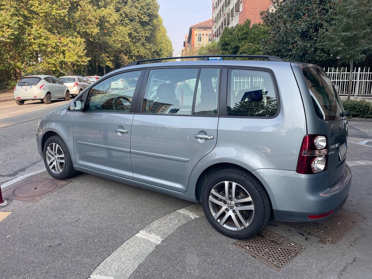 Volkswagen Touran 1.6 GPL/GARANZIA 12 MESI