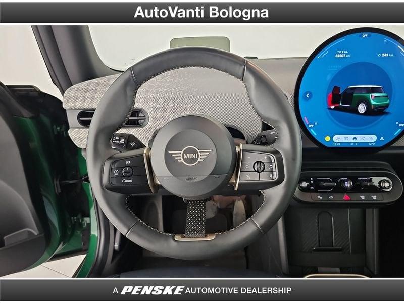 MINI Cooper Mini Cooper 3p 1.5 C Favoured auto