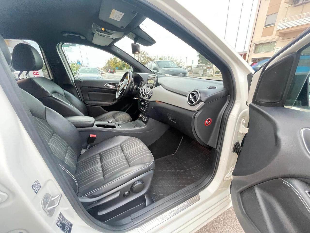 Mercedes-benz B 250 200 Premium