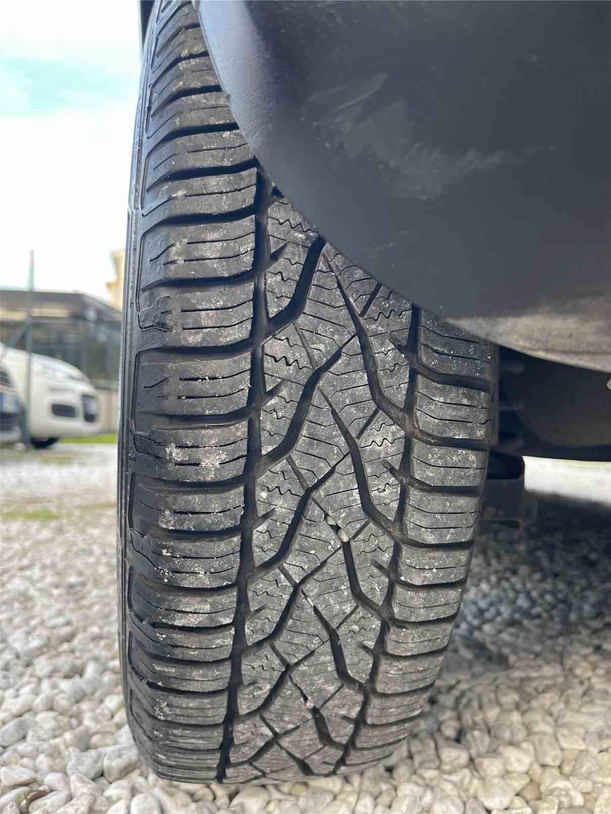 VOLKSWAGEN POLO - COMFORTLINE